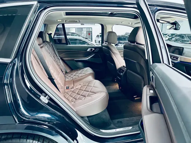 BMW X5 — Фото автомобиля 30