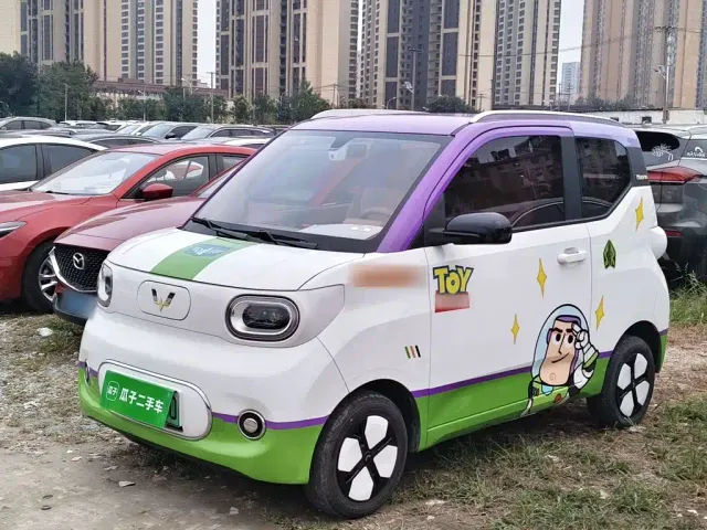 Фотография автомобиля — Wuling Hongguang Mini EV