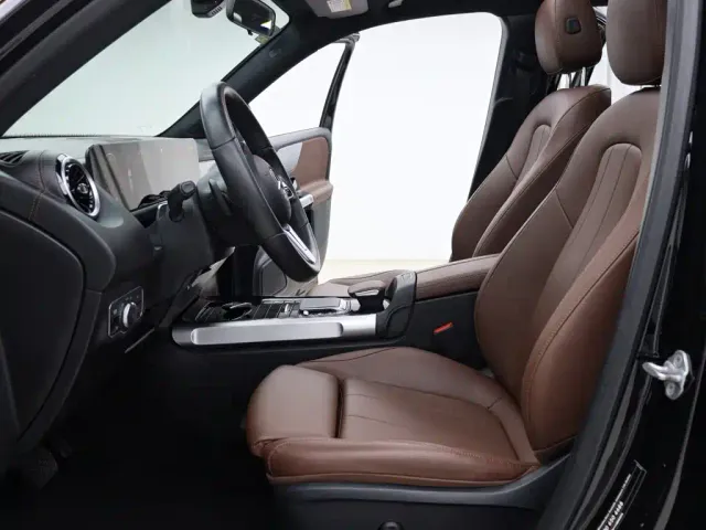 Mercedes-Benz GLB-Class — Фото автомобиля 2