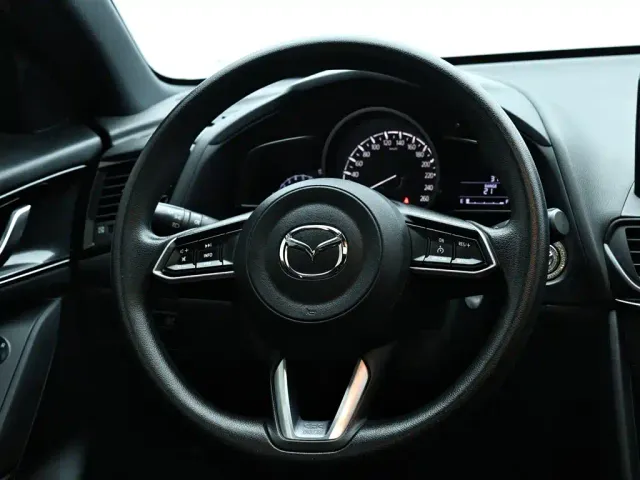 Mazda CX-4 — Фото автомобиля 16