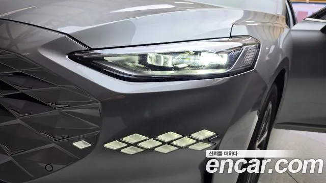 Kia K8 Hybrid — Фото автомобиля 7