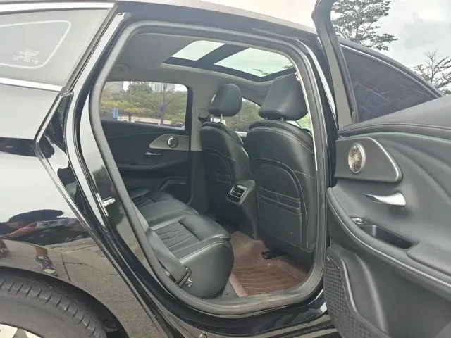 Chery Arrizo 8 — Фото автомобиля 8