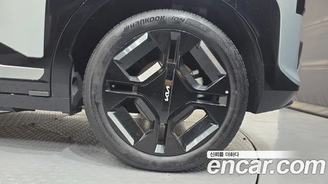 Kia EV3 — Фото автомобиля 19