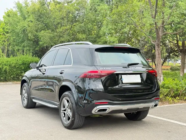 Mercedes-Benz GLE-Class — Фото автомобиля 10