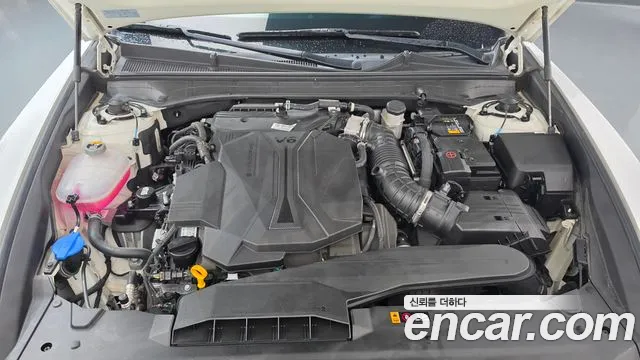 Hyundai Grandeur Grandeur (GN7) 3.5 Бензин 4WD — Фото автомобиля 6