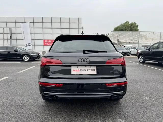 Audi Q5L — Фото автомобиля 6