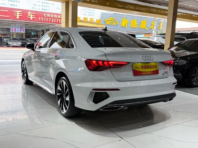 Audi A3 — Фото автомобиля 4