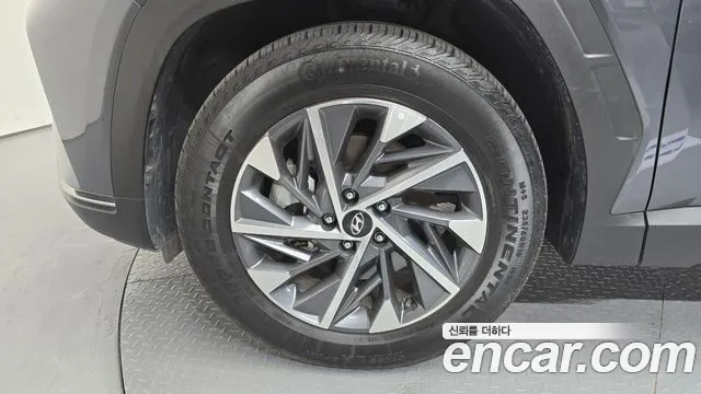 Hyundai Tucson — Фото автомобиля 5