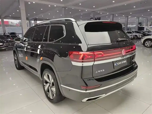 Volkswagen Teramont — Фото автомобиля 15