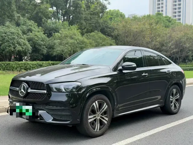 Фотография автомобиля — Mercedes-Benz GLE Coupe