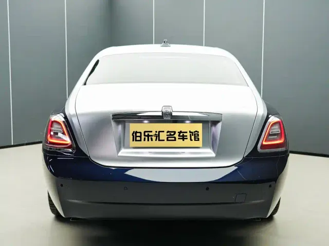 Rolls-Royce Ghost 2021 6.7T Long Wheelbase — Фото автомобиля 6