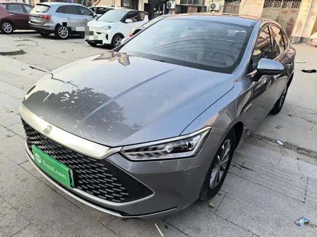 Фотография автомобиля — BYD Qin PLUS