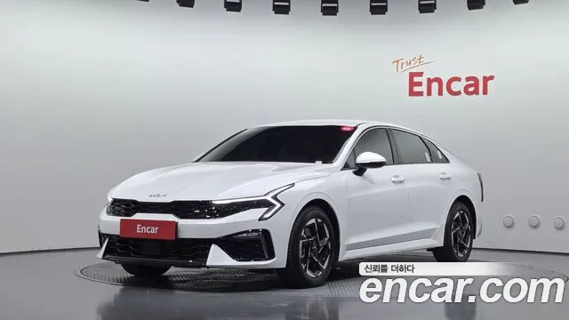 Фотография автомобиля — Kia K5 Generation 3