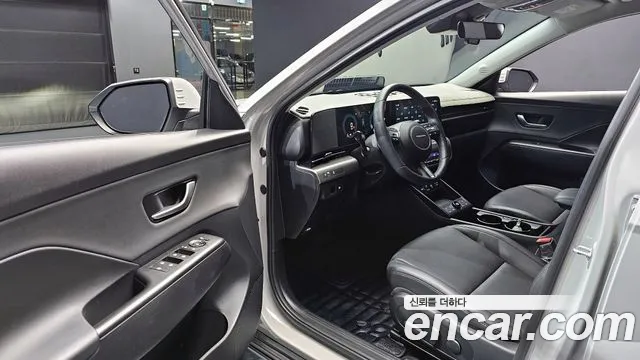 Hyundai Kona SX2 — Фото автомобиля 10