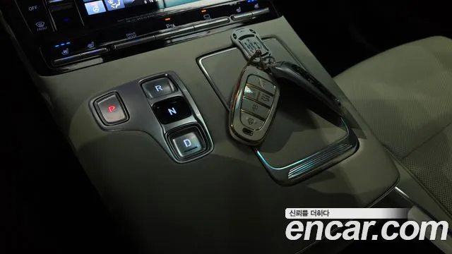 Hyundai Grandeur (New) Hybrid — Фото автомобиля 12