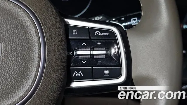 Kia Carnival 4th Gen — Фото автомобиля 28