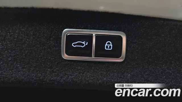 Genesis G80 Бензин 2.5 турбо AWD — Фото автомобиля 17