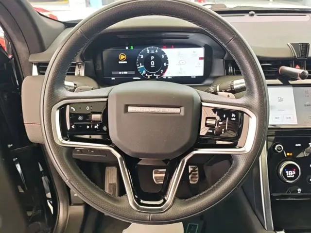 Land Rover Discovery Sport — Фото автомобиля 10