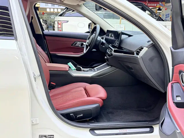 BMW i3 — Фото автомобиля 15