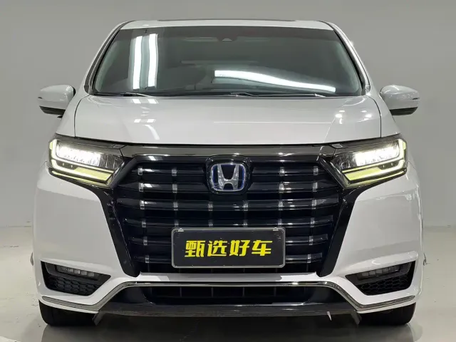 Honda Elysion — Фото автомобиля 2