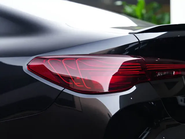 BMW M4 — Фото автомобиля 8