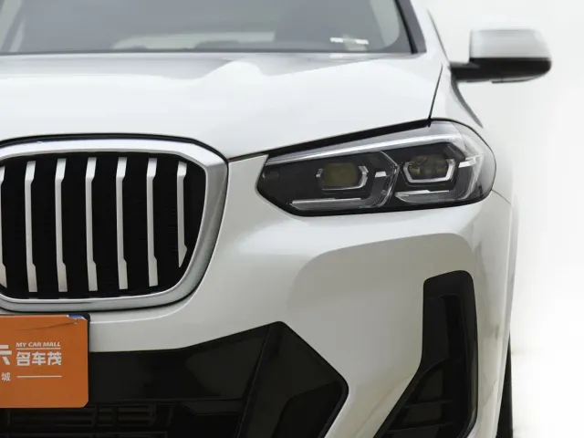 BMW X3 — Фото автомобиля 3
