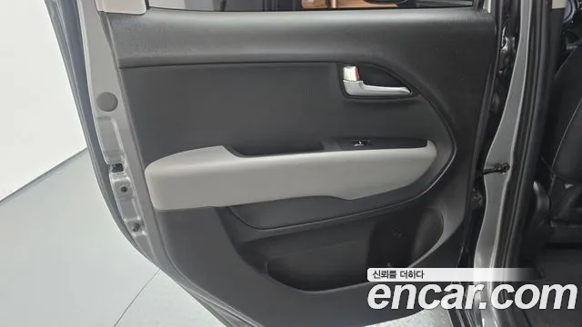 Kia RAY Новый Kia Ray Signature — Фото автомобиля 25