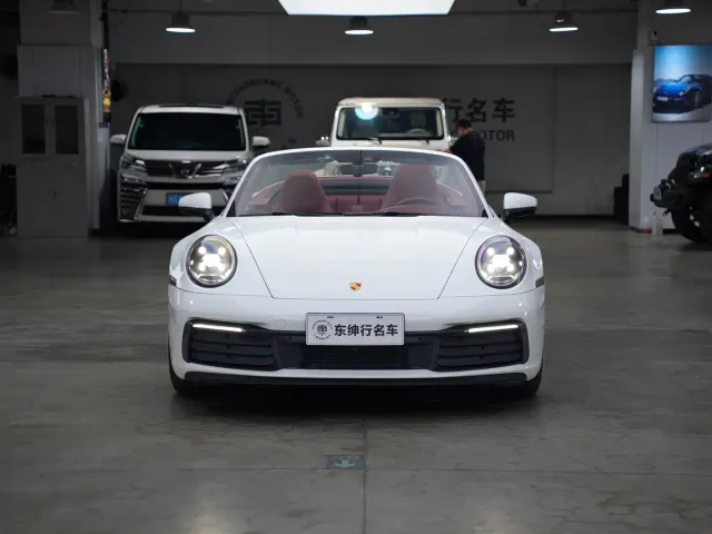 Porsche 911 — Фото автомобиля 2