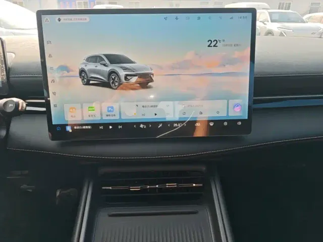 Baojun Yunhai — Фото автомобиля 12