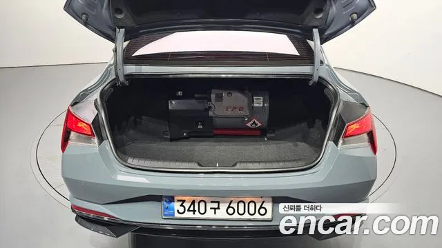 Hyundai Avante CN7 — Фото автомобиля 20
