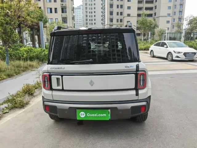 Baojun Yep Plus — Фото автомобиля 3