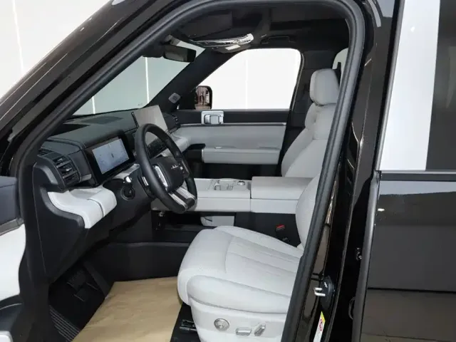 BYD FangChengBao Titanium 7 — Фото автомобиля 17