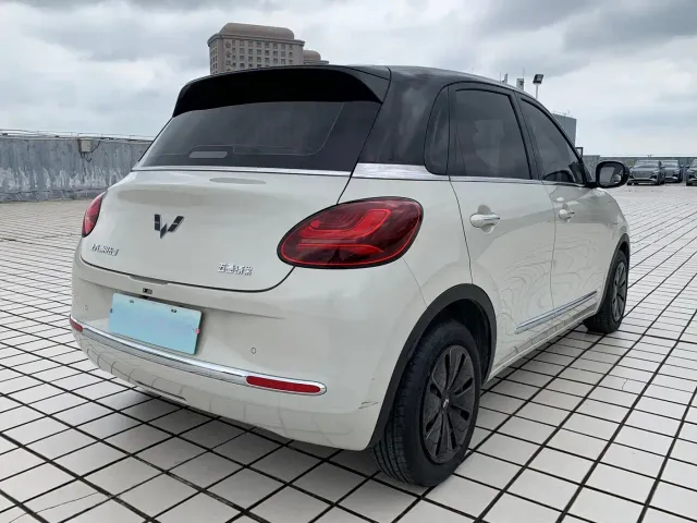 Wuling Bingo — Фото автомобиля 6
