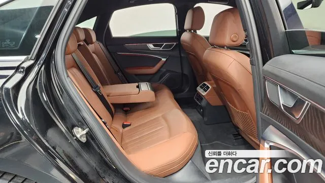 Audi A6 45 TFSI Premium — Фото автомобиля 12