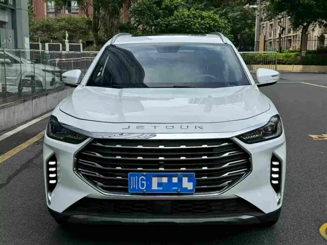Jetour X70 Plus — Фото автомобиля 3
