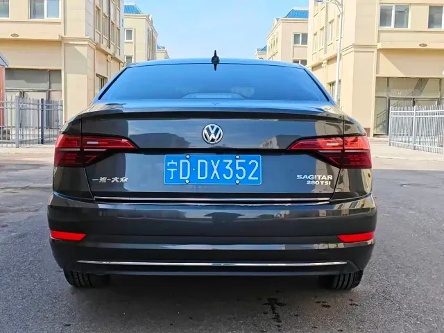 Volkswagen Sagitar — Фото автомобиля 8
