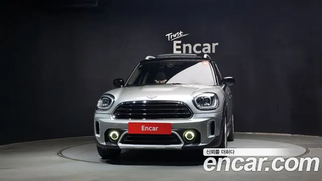 MINI Countryman — Фото автомобиля 3