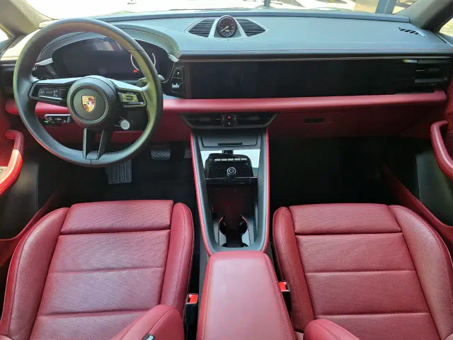 Porsche Macan EV — Фото автомобиля 8