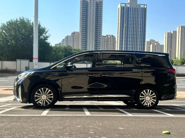 GAC Trumpchi M8 — Фото автомобиля 4