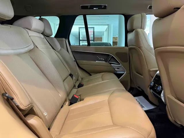 Land Rover Range Rover — Фото автомобиля 19