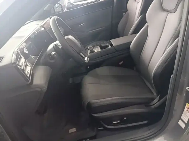 BYD Qin L — Фото автомобиля 10