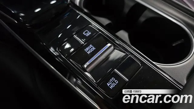 Hyundai Sonata Sonata (DN8) 2.0 LPG(Для проката) — Фото автомобиля 19