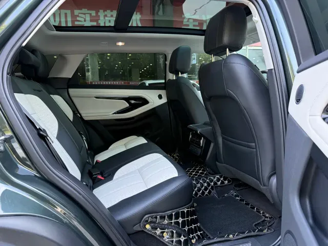 Land Rover Range Rover Evoque — Фото автомобиля 18
