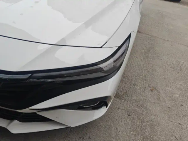 Hyundai Elantra — Фото автомобиля 5