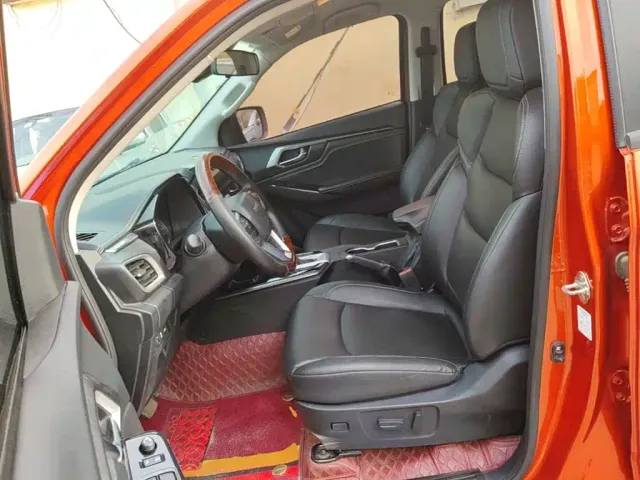 Isuzu D-MAX — Фото автомобиля 14