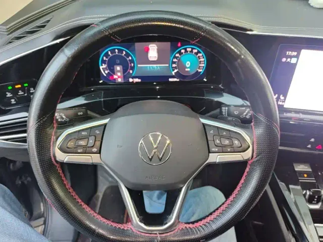 Volkswagen Volkswagen Talagon 2021 330TSI 2WD Luxury Premium Edition — Фото автомобиля 10