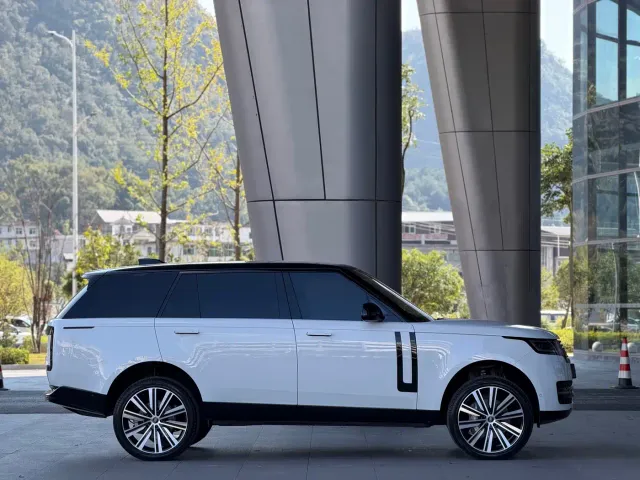 Land Rover Range Rover — Фото автомобиля 3