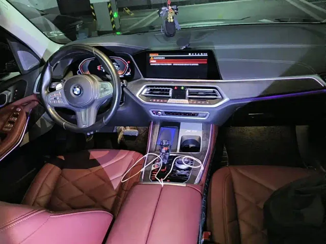 BMW X5 — Фото автомобиля 12