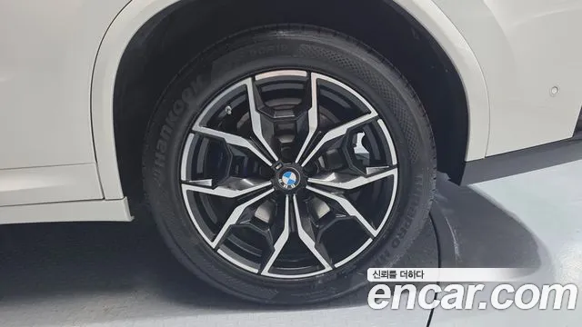 BMW X4 — Фото автомобиля 21
