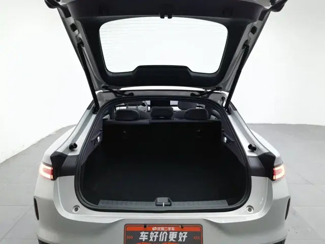 Changan Qiyuan A06 — Фото автомобиля 16